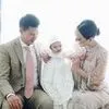 12 Potret Pembaptisan Baby Claire Putri Shandy Aulia, Cantik Menggemaskan & Bergaun Putih