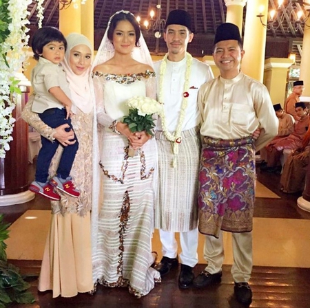 12 Seleb Ini Rayakan Lebaran Pertama Sebagai Suami Istri Sweet Kapanlagi Com