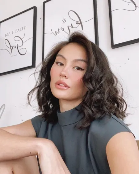 12 Selebritis Ini Percaya Diri Tampil Dengan Rambut Pendek Makin Cantik Dan Memesona Kapanlagi Com
