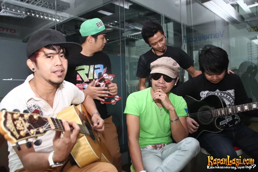 Radja saat kunjungi kantor KapanLagi.com