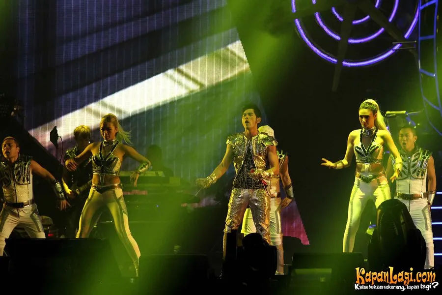 Jay Chou dan Dancer. ©KapanLagi.com