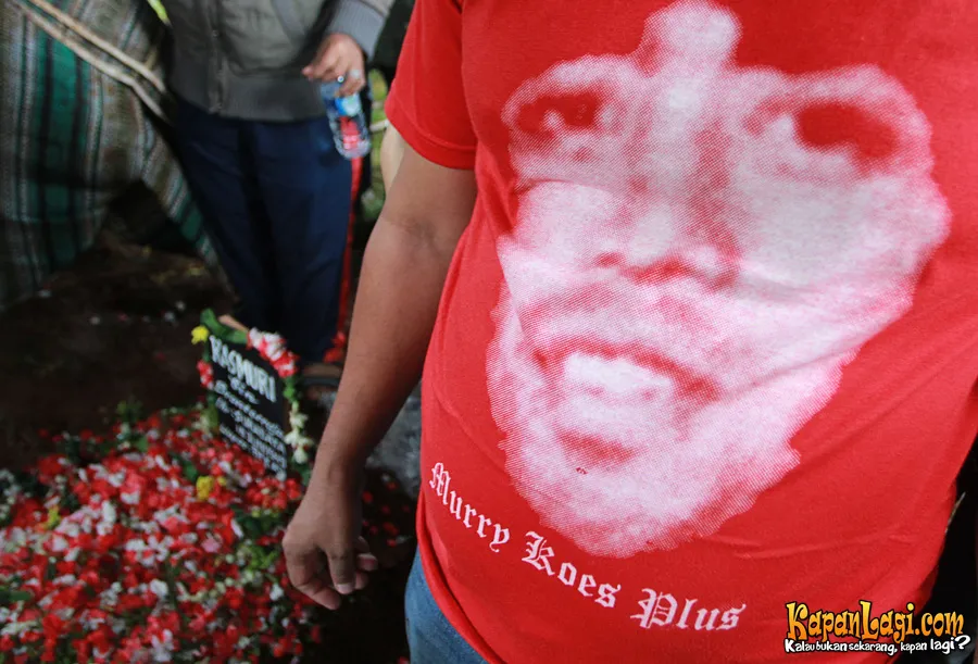 Suasana Pemakaman Murry @ KapanLagi.com/Agus Apriyanto