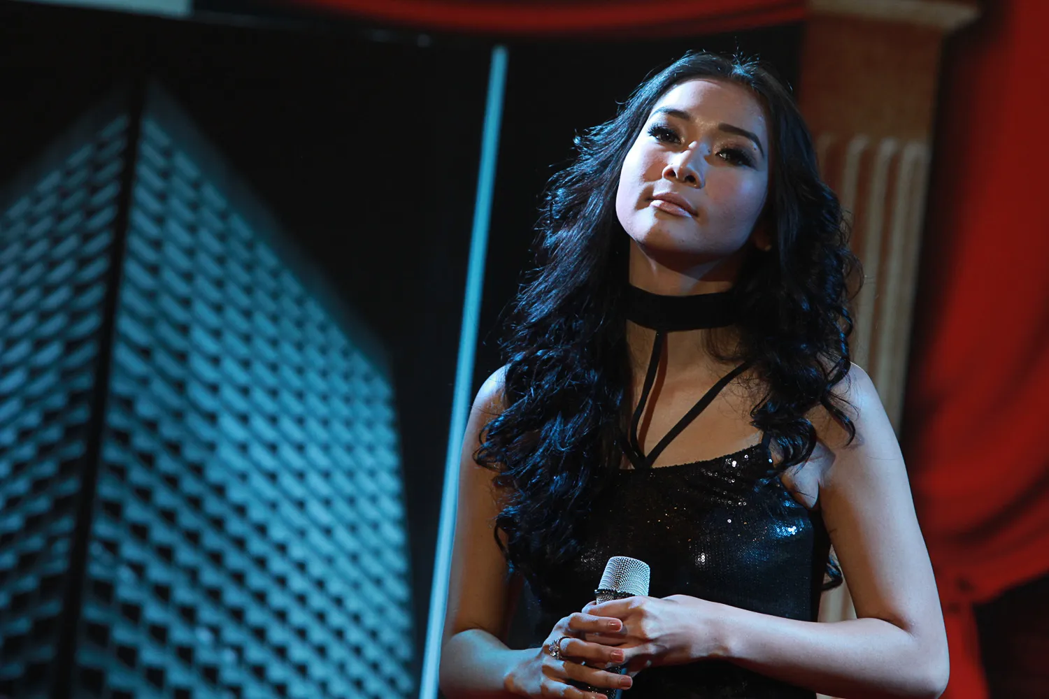 Merasa kehilangan greget dengan tayangan televisi, Mey Chan pilih nonton streaming © KapanLagi.com/Agus Apriyanto