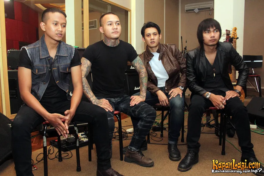 18+. Foto: KapanLagi.com