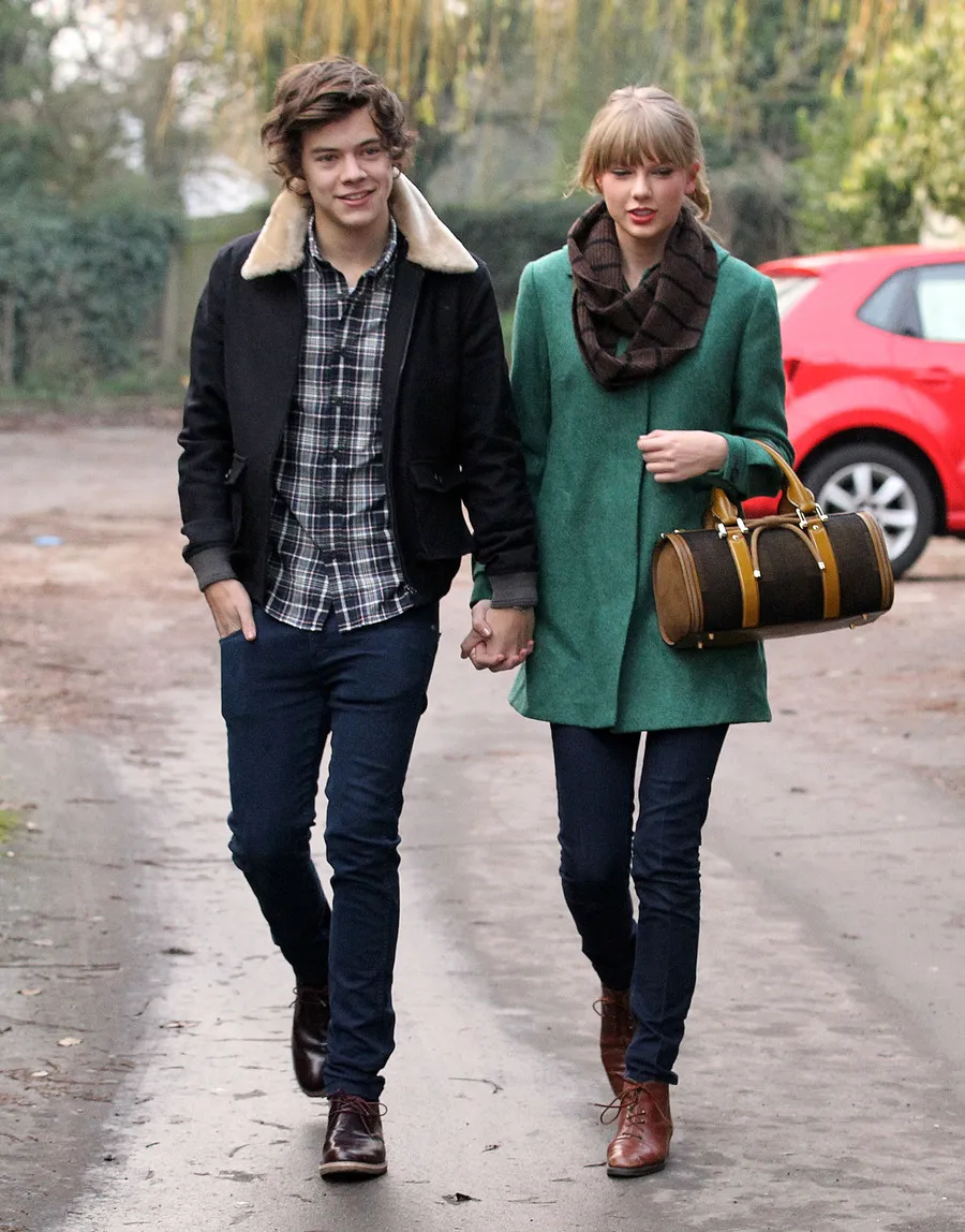 Harry Styles dan Taylor Swift @ fameflynet.com