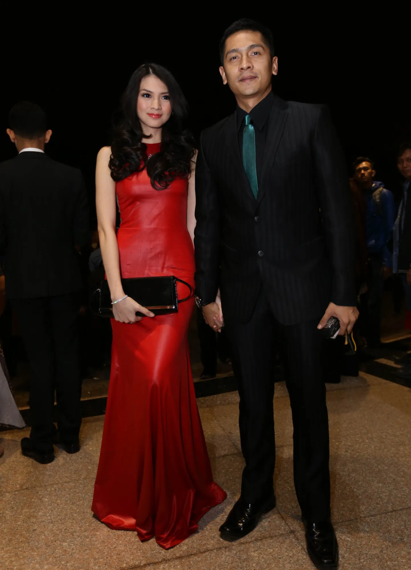 Serasi! Meski beda usia jauh, mereka tampak sangat cocok @ KapanLagi.com®/Budy Santoso