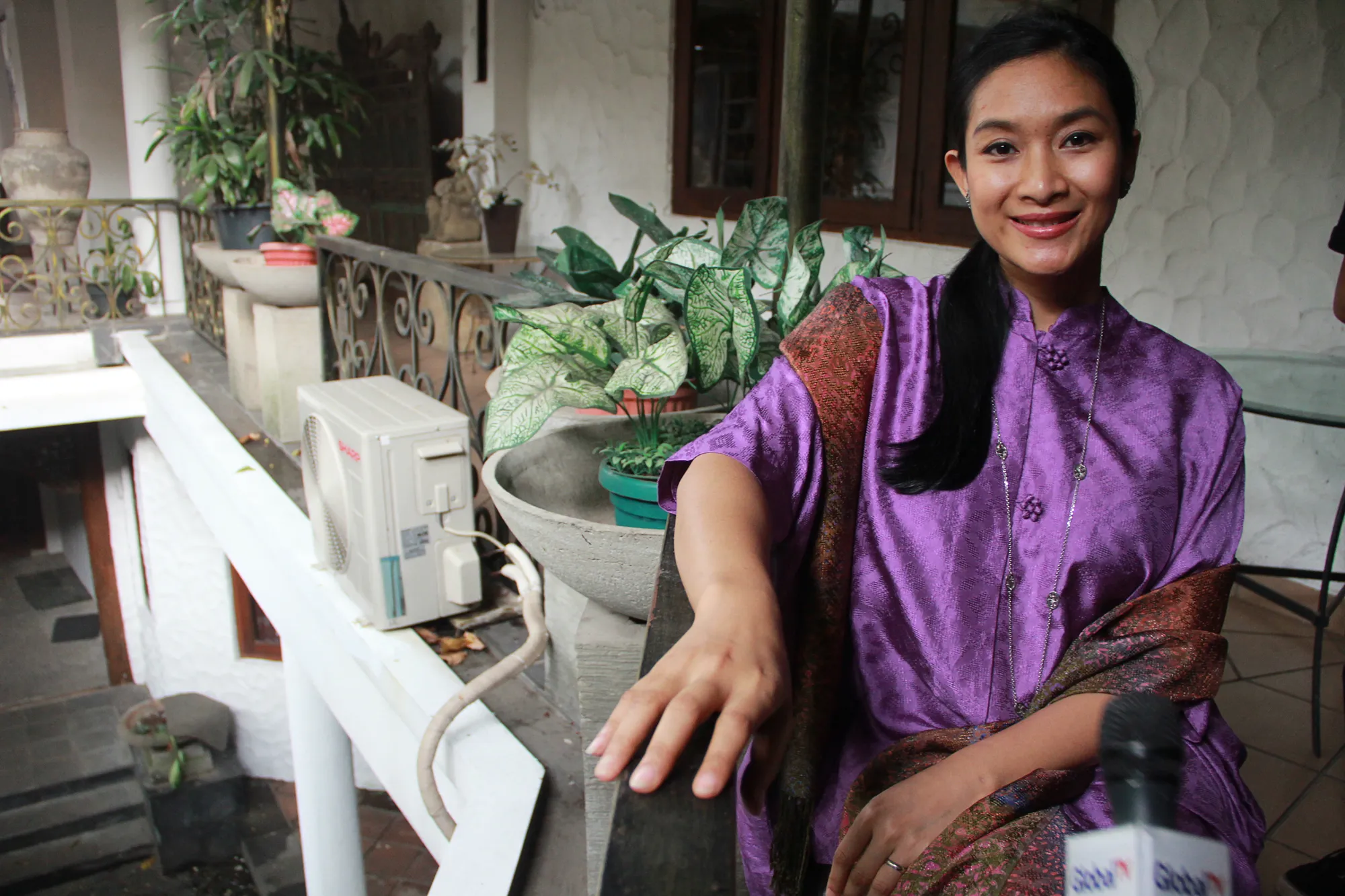 Happy merasa sangat gemas saat motif budaya Indonesia 'dicaplok' asing. / KapanLagi.com/AgusApriyanto