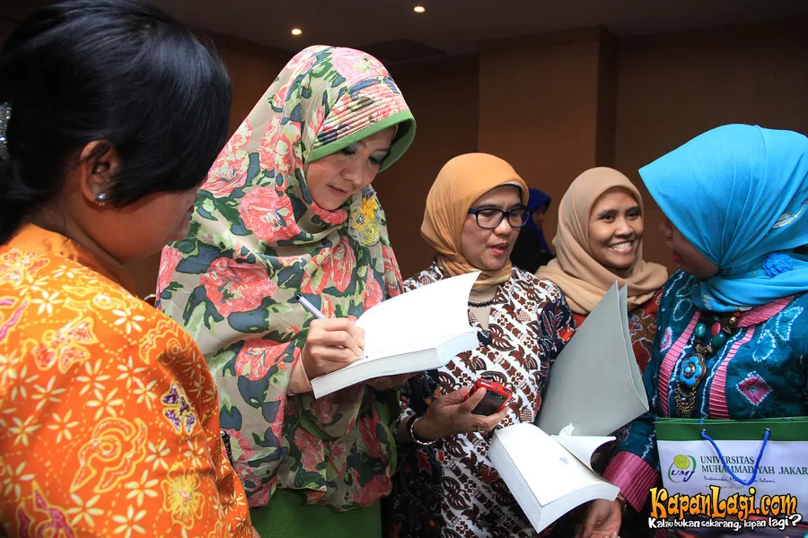 Peggy Melati Sukma kini semakin aktif dalam dakwah | Foto: KapanLagi.com/Agus Apriyanto