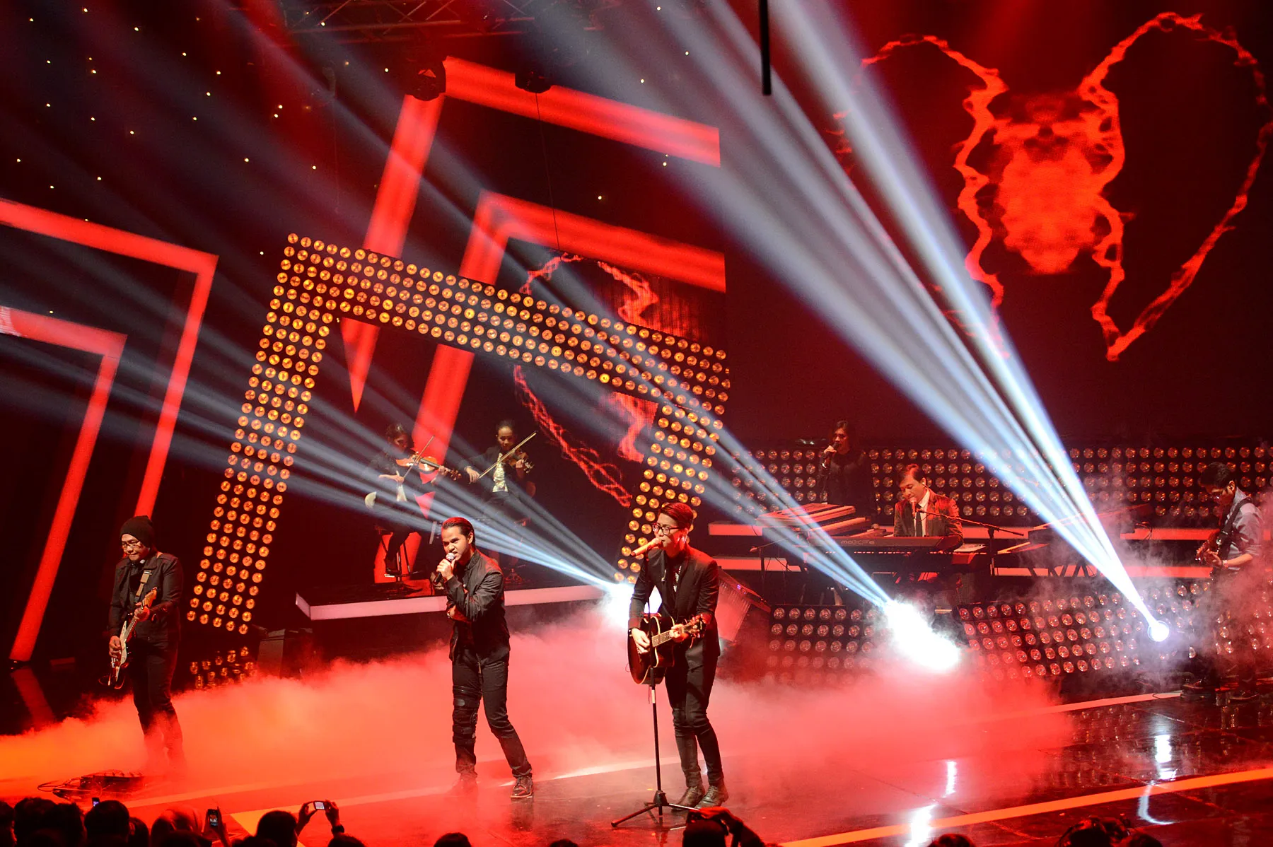 Meriahnya konser Yovie and Nuno ©KapanLagi.com®