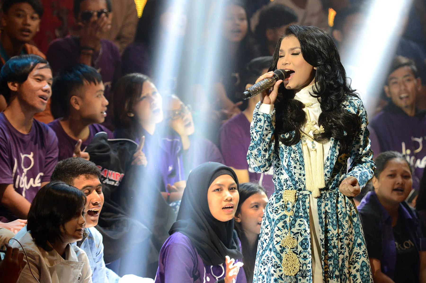 Rossa berterima kasih kepada TVRI ©KapanLagi.com