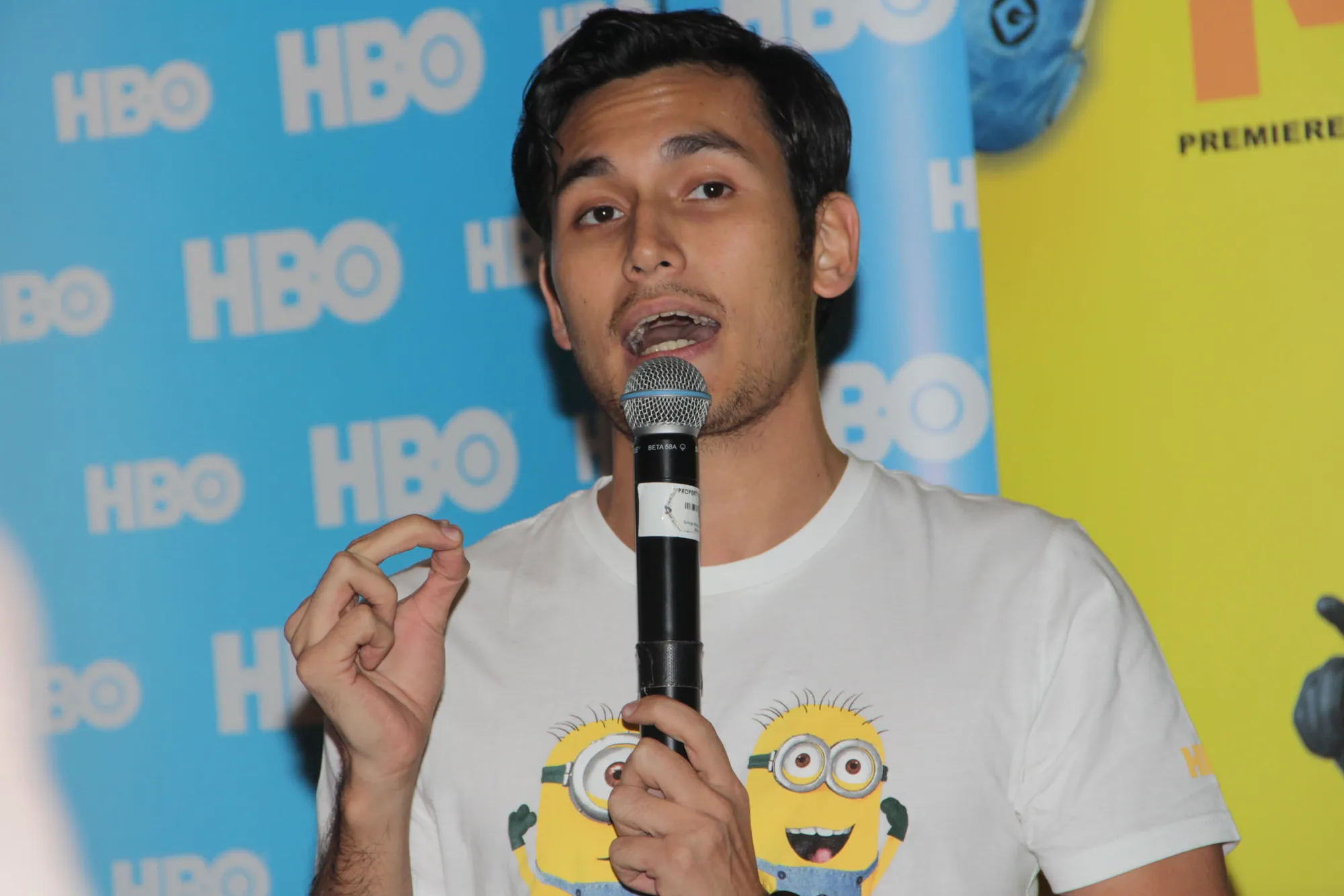 Arifin pelajari peran gay dari film Hollywood dan Hong Kong / KapanLagi®