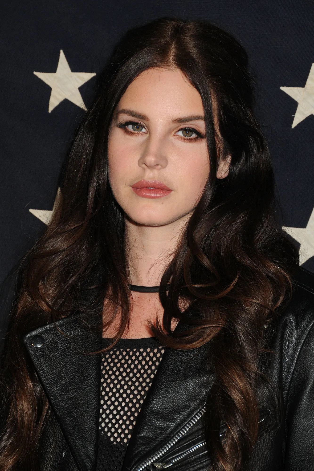Fans Lana Del Rey ditangkap polisi © Splashnews.com