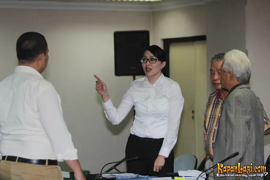 Pihak Angelina bantah adanya pernikahan siri © KapanLagi.com®
