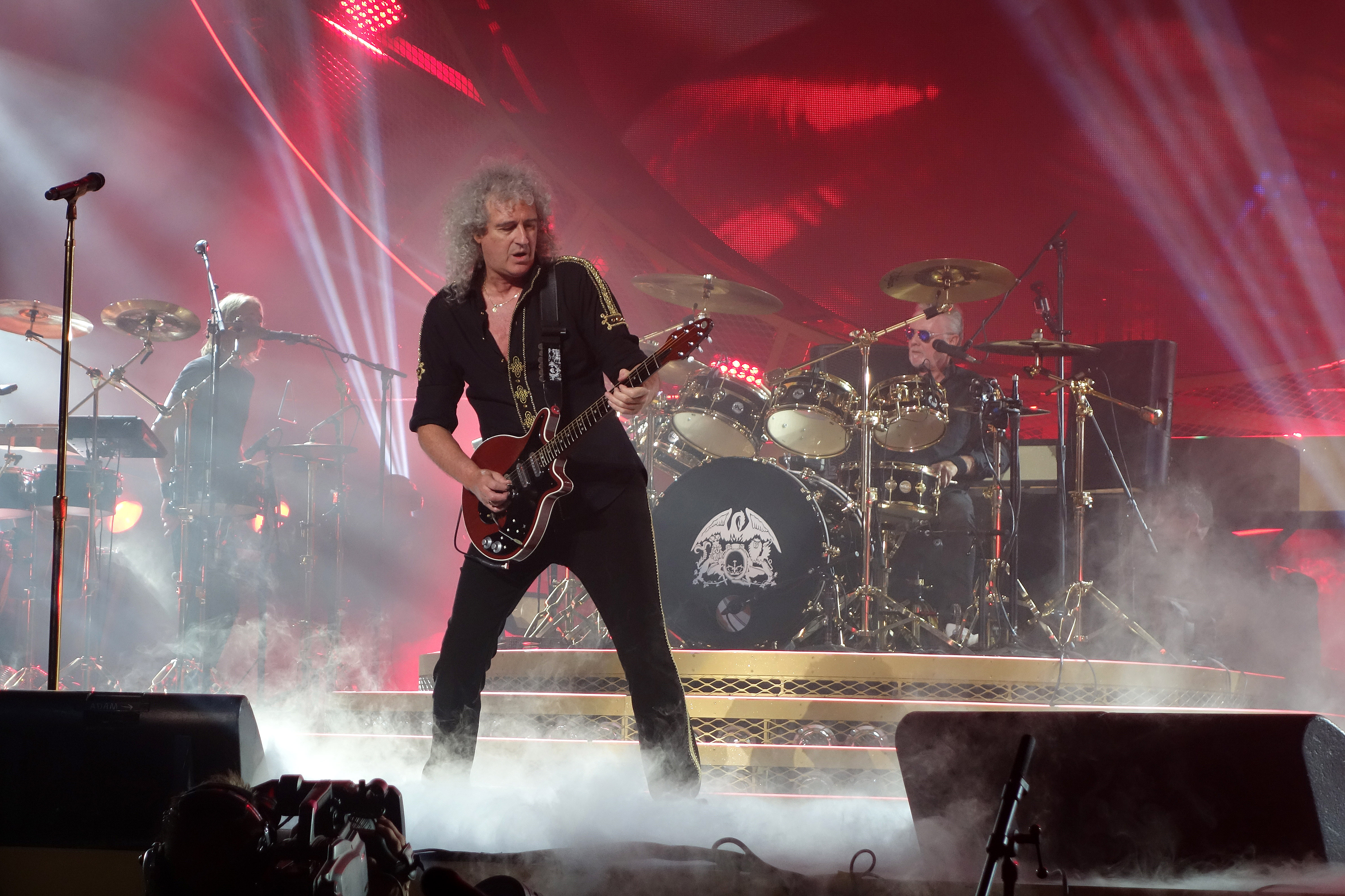 Brian May Berbicara Tentang Adam Lambert @Splashnews.com