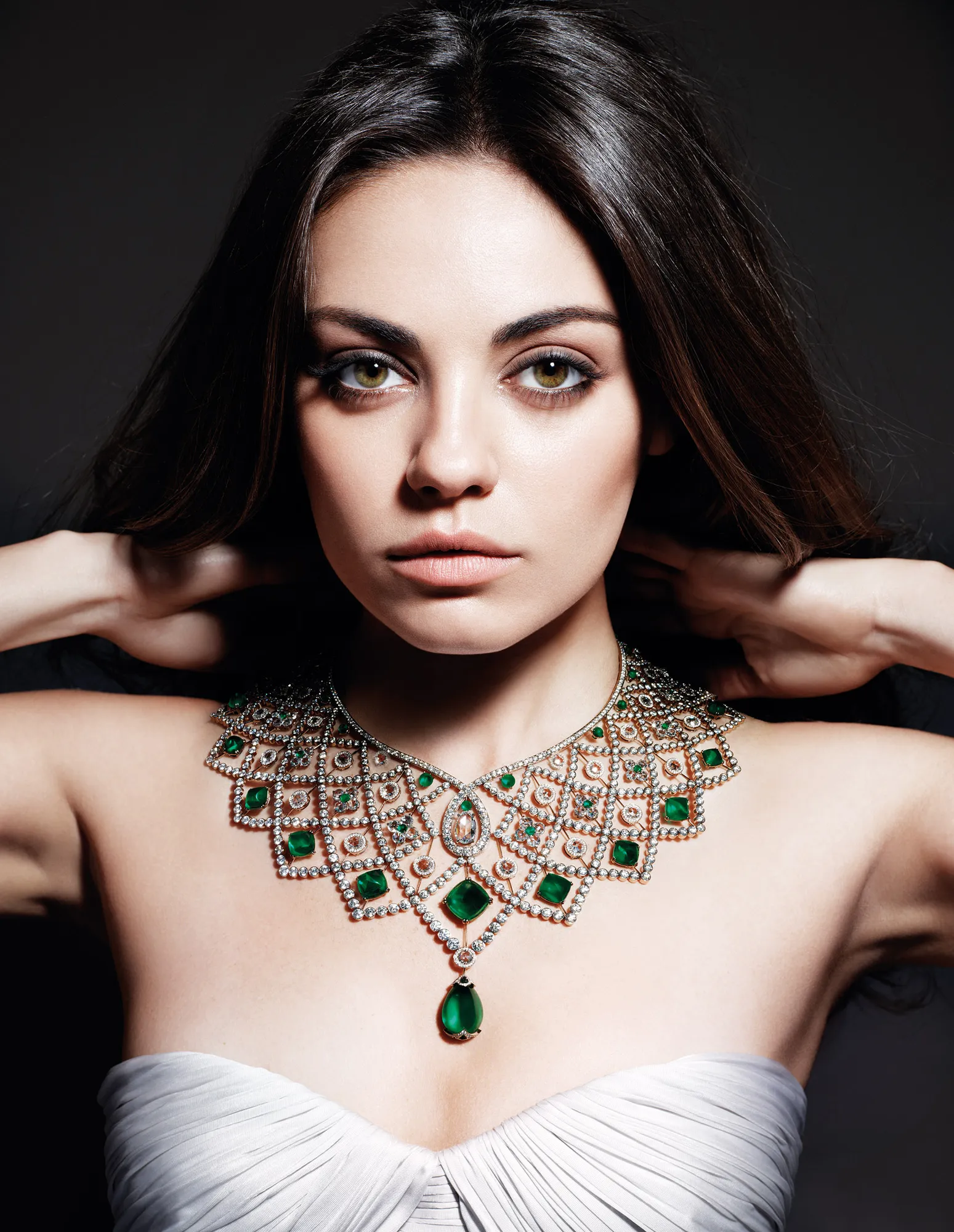 Perubahan tubuh Mila Kunis @foto: © Splashnews.com