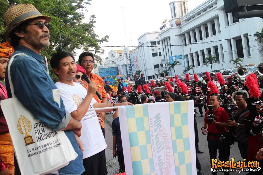 Pawai AFI 2014 di Medan berlangsung meriah