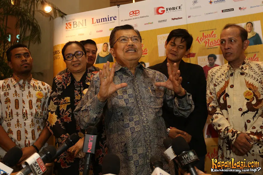 Jusuf Kalla sangat bersemangat menyaksikan film TABULA RASA.