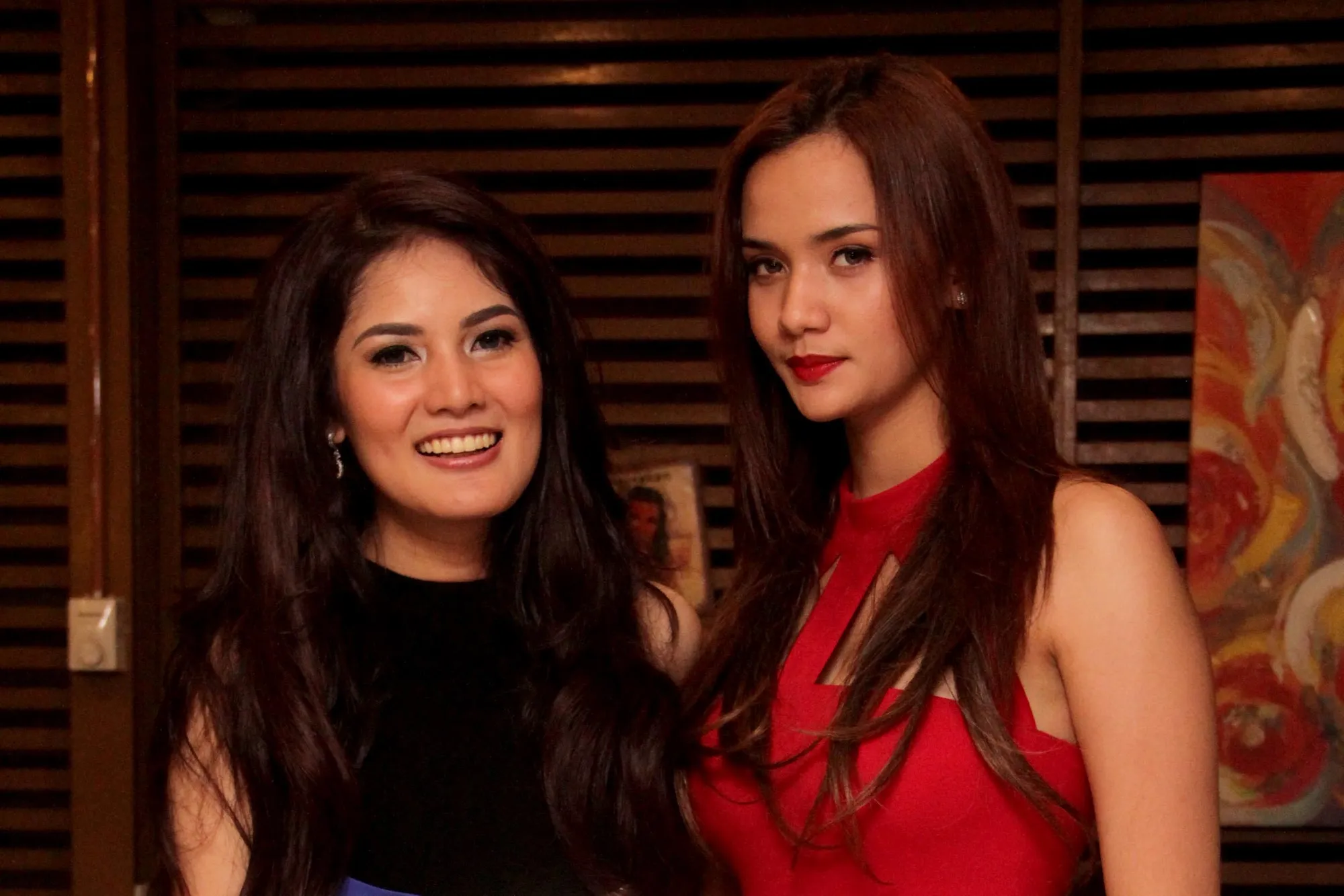 Nindy sering bawel pada Damita perkara fashion. / KapanLagi.com®