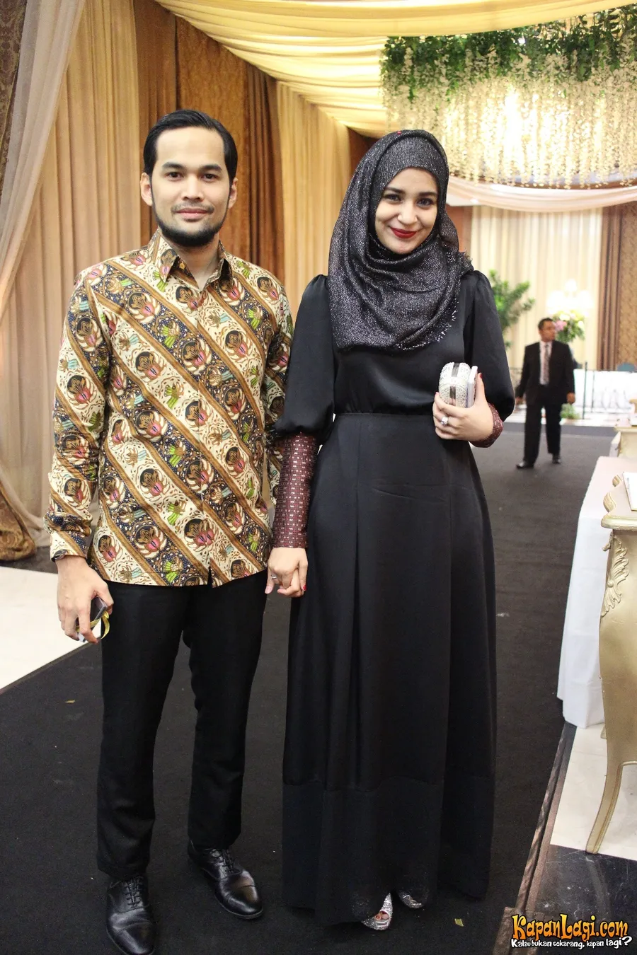 Wisnu kini makin religius / KapanLagi®