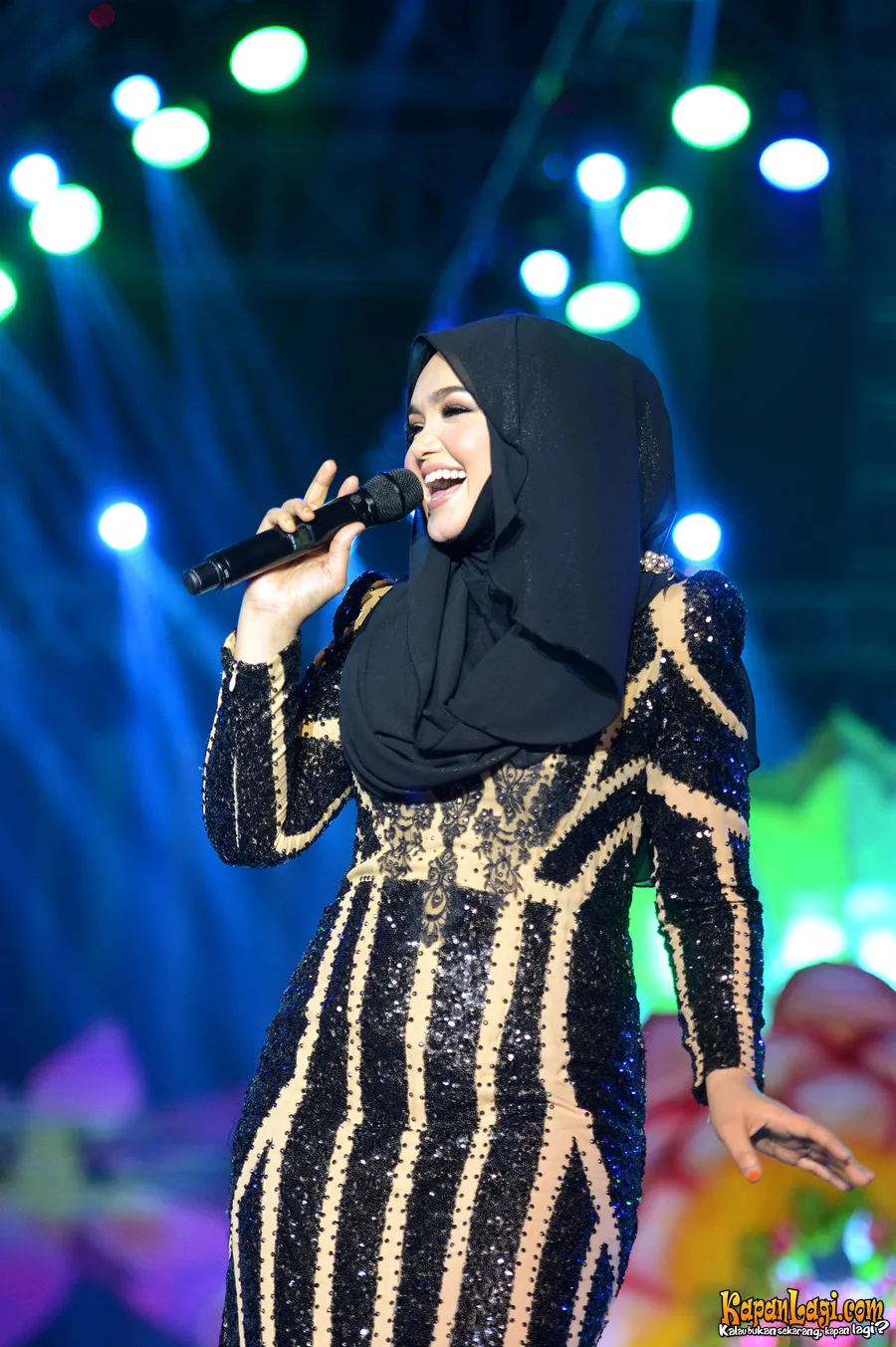 Siti Nurhaliza ketika tampil di Indonesia beberapa waktu lalu / KapanLagi®