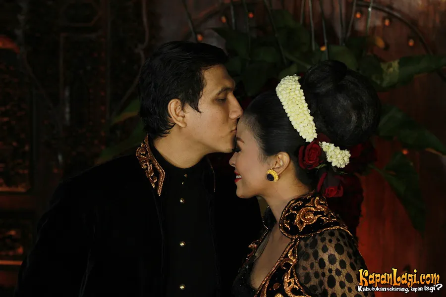 Tantri dan Arda yang belu mau ungkap jenis kelamin anaknya. ©KapanLagi.com/Agus Apriyanto