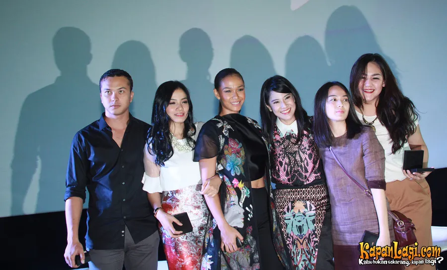 Para pemain AADC setelah 12 tahun lamanya film mereka dirilis. (dok. Agus Aprianto)