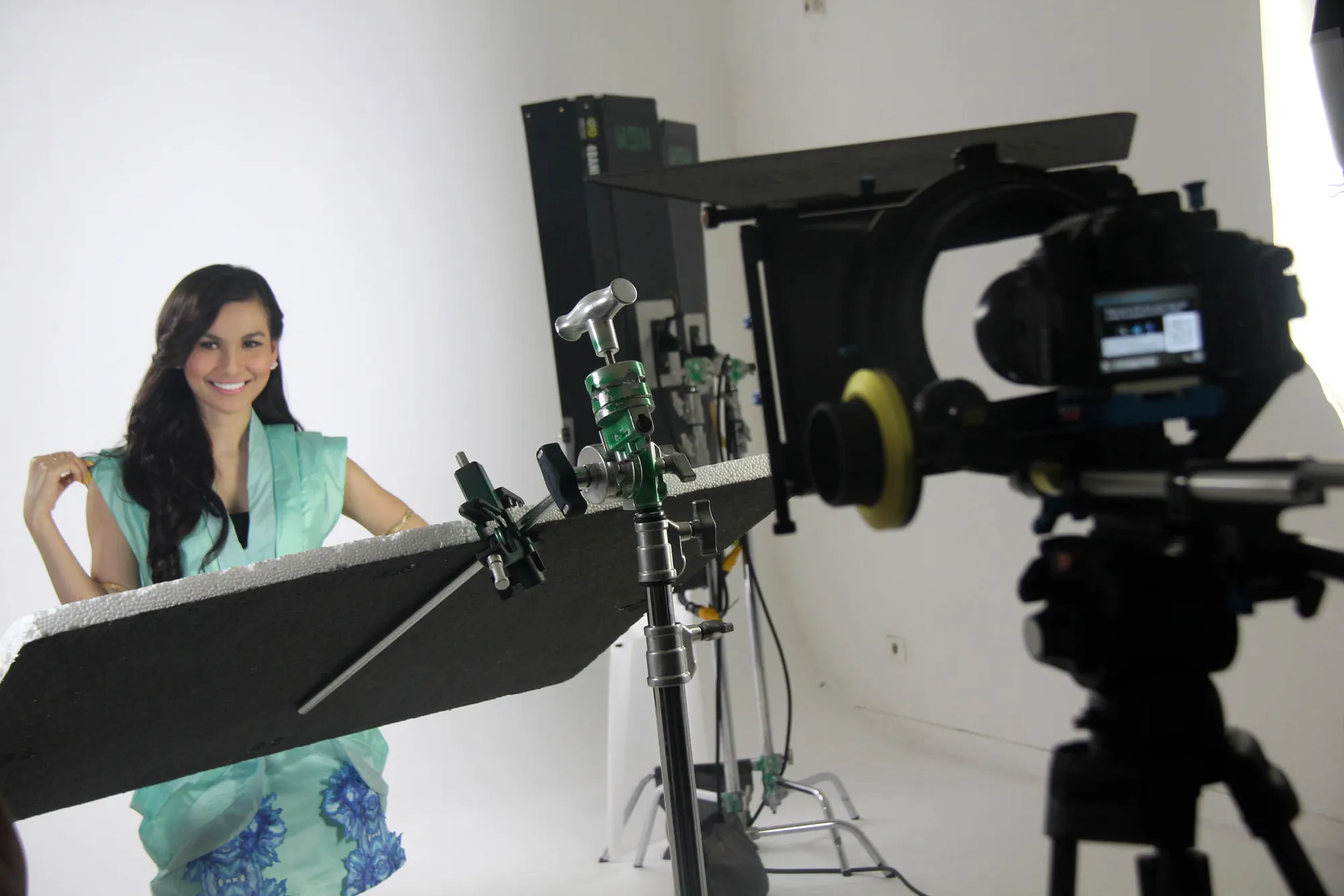 Isya Jeeperson siap dikomentari haters karena koleksi mewahnya ©KapanLagi.com/Hendra Gunawan