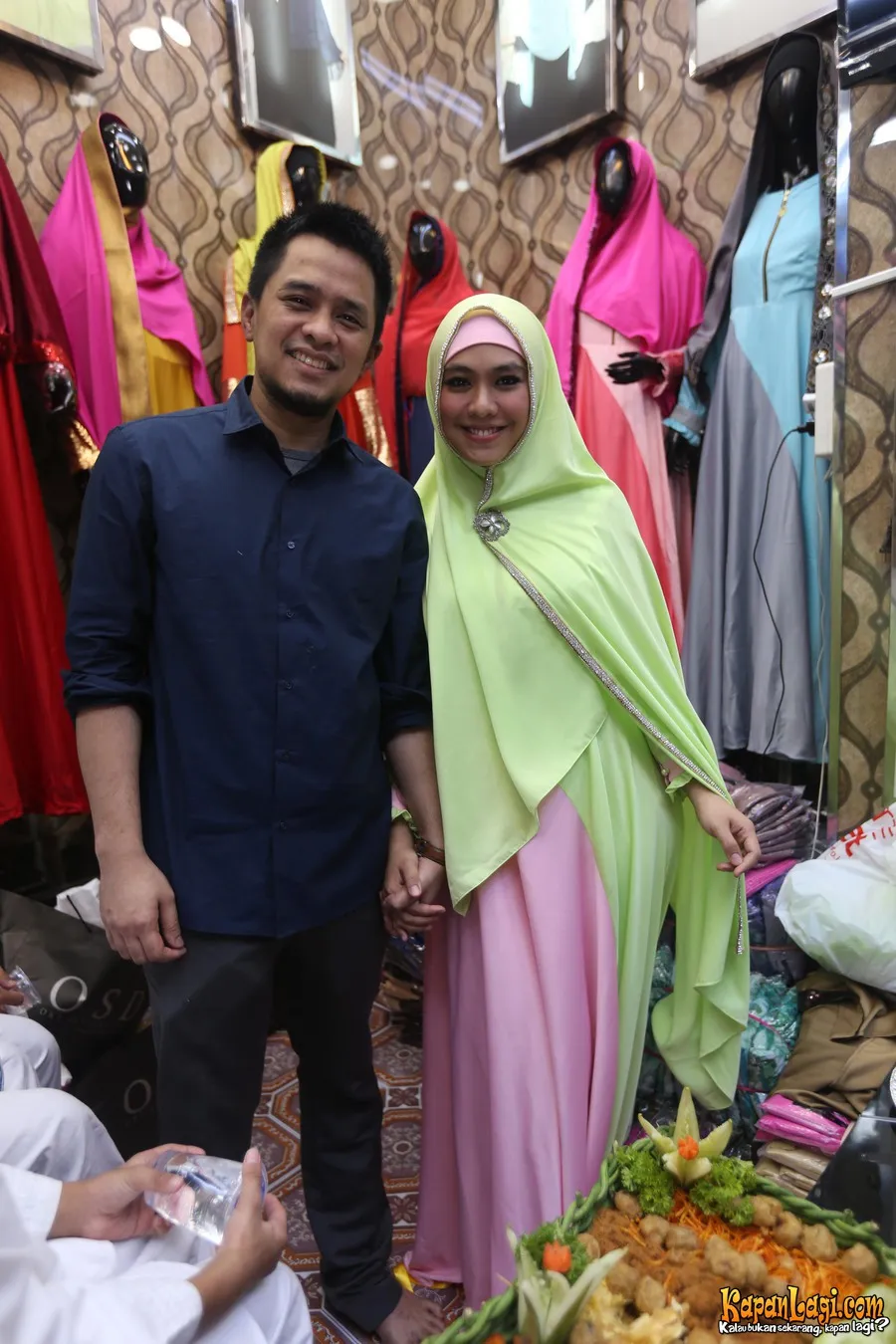 Oki mengaku bersyukur hamil lagi karena impian punya anak kembar bisa terwujud. Foto: KapanLagi.com®/Budy Santoso