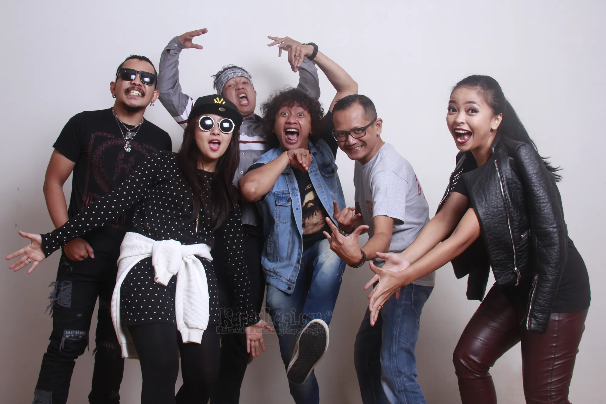 ROCK N LOVE penuh edukasi @foto: Kapanlagi.com®