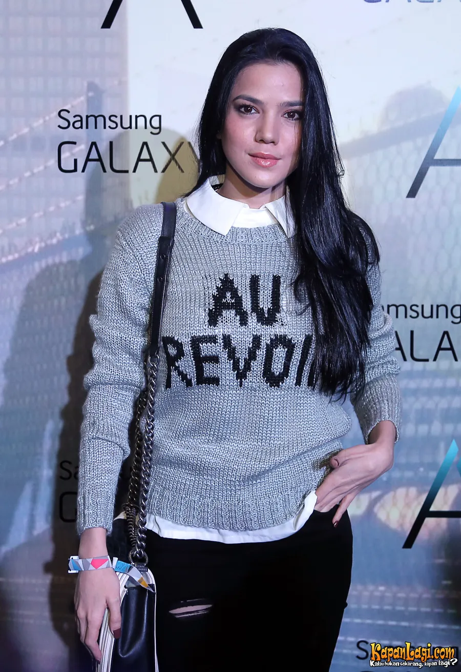 Alice Norin saat curhat mengenai suaminya. ©KapanLagi.com/Agus Apriyanto