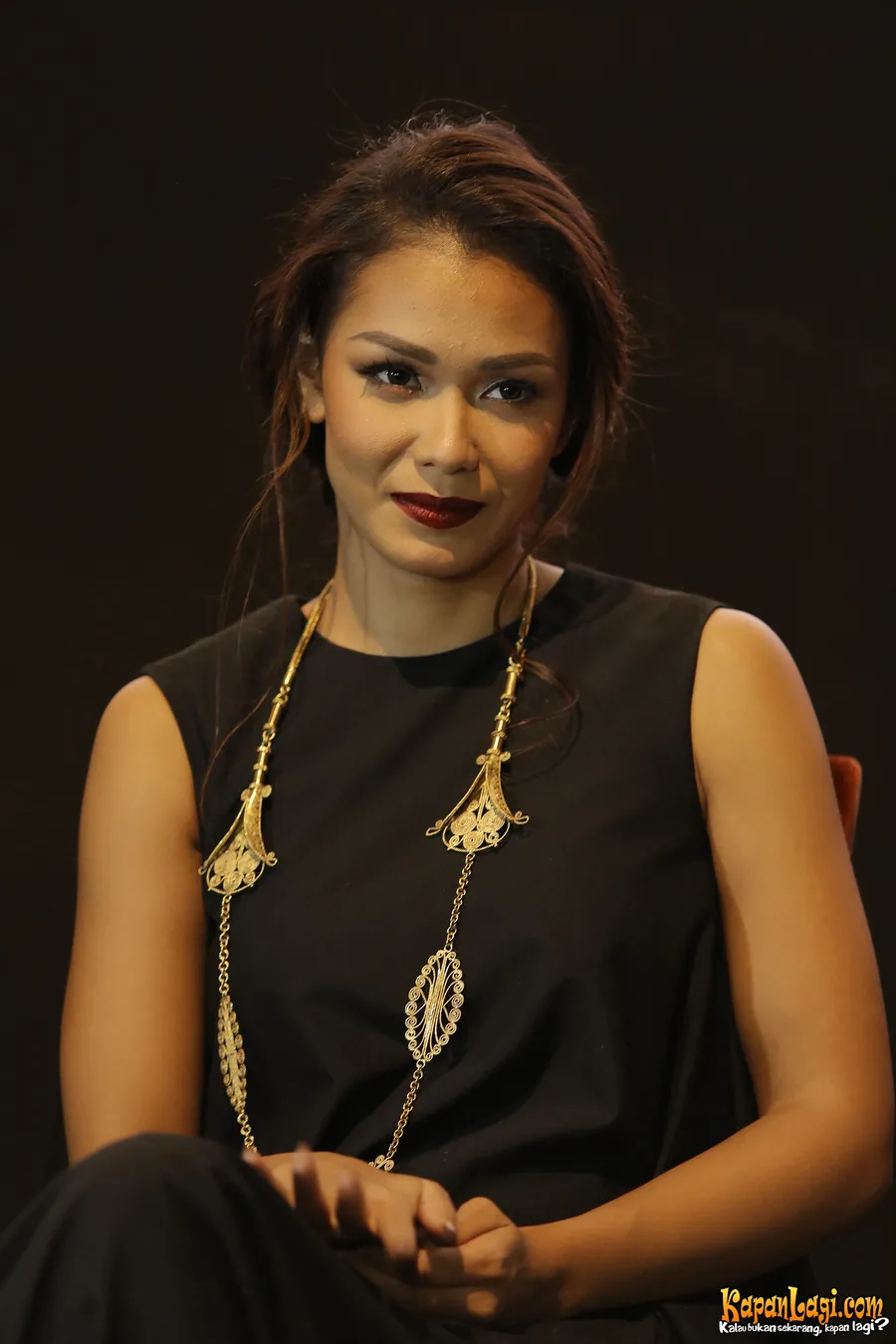 Adinia Wirasti dalam KAPAN KAWIN @foto: Kapanlagi.com®