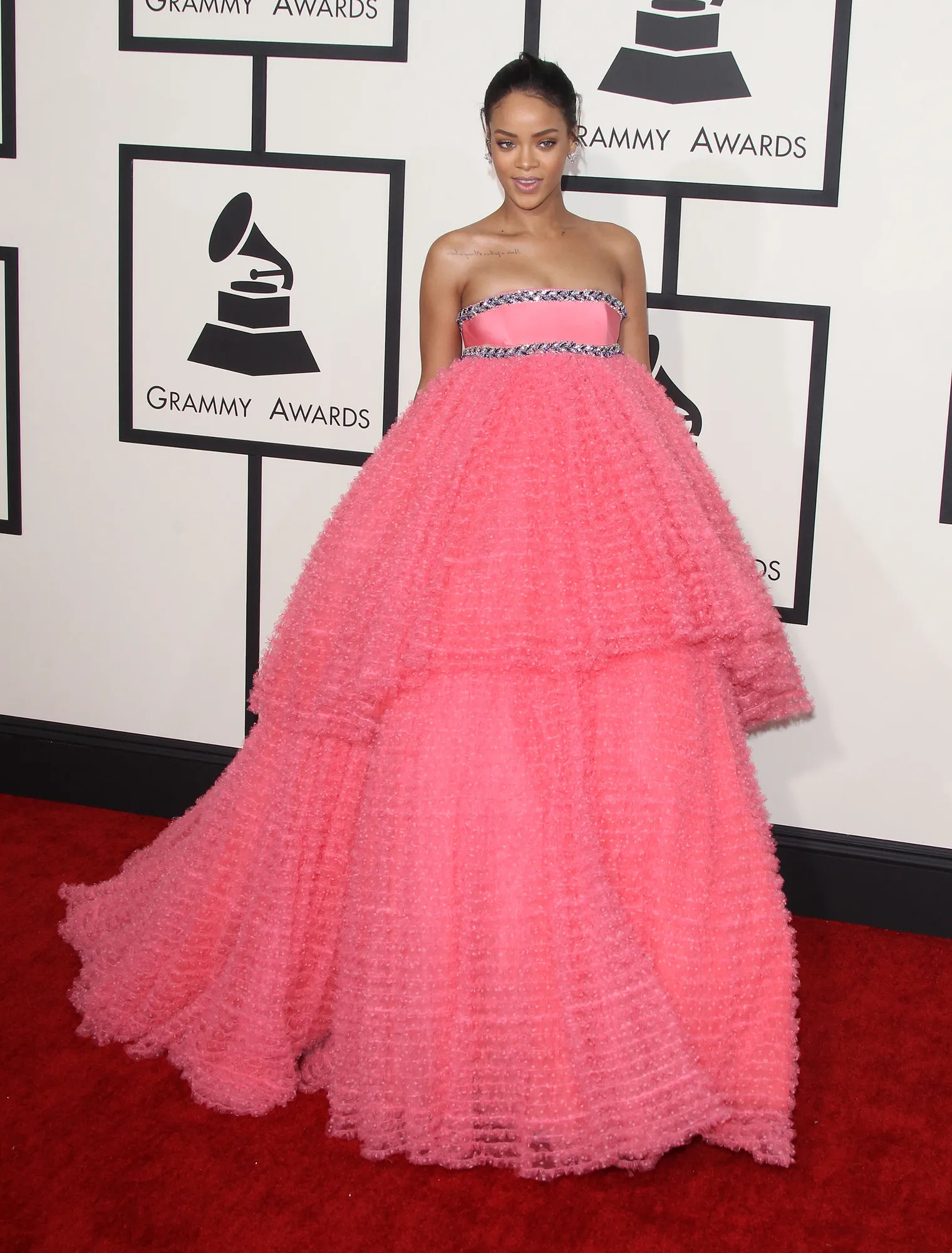 Rihanna dalam Grammy Awards @foto: © Splashnews.com