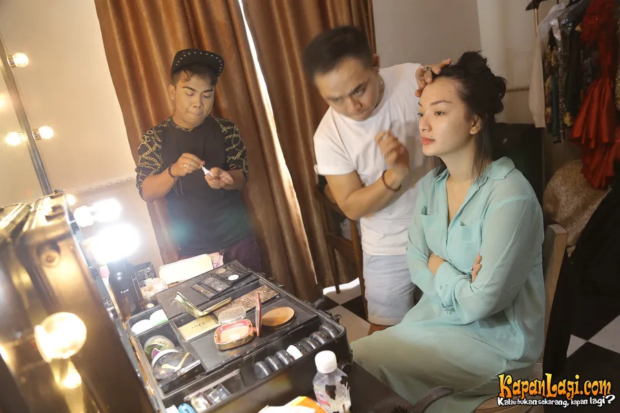 Zaskia Gotik benar nggak bisa bayar pajak barang branded? ©KapanLagi,com/Agus Apriyanto
