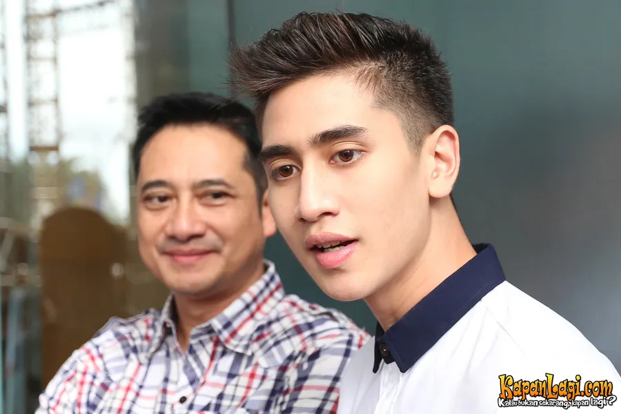 Verrell mengaku alis kecenya ini asli alami tanpa sulam. / ©KapanLagi.com®