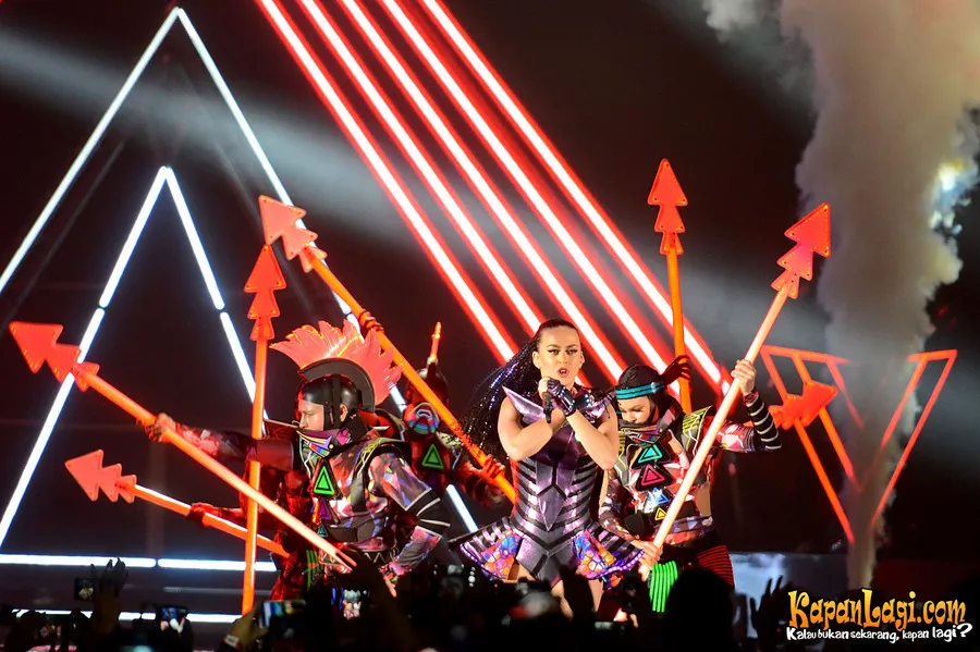 Penampilan menakjubkan Katy Perry dalam The Prismatic World Tour Indonesia ©KapanLagi.com/Bambang E Ros