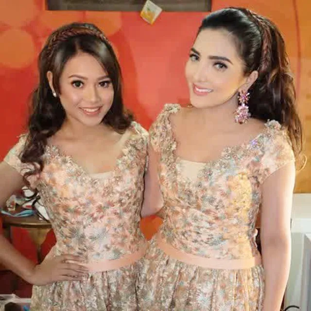 Aurel dan Ashanty lebih nyaman bawa lagu dangdut daripada pop mellow ©Instagram.com/