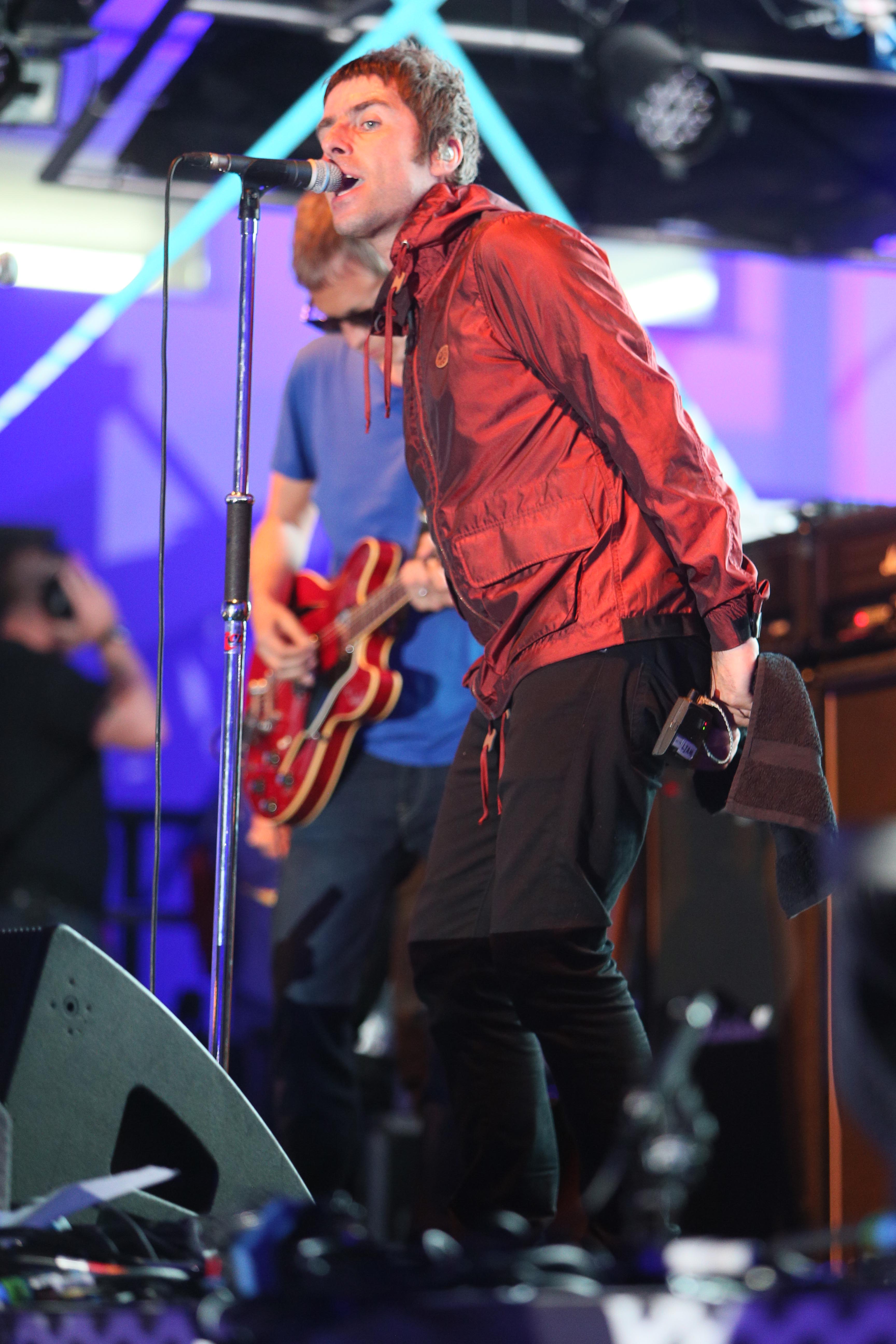 Liam Gallagher ikut tampil dalam gelaran konser 'One Love Manchester' baru-baru ini © Splashnews