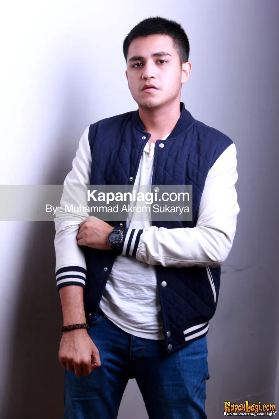 Rizky Alatas bakal bergabung dengan film horor komedi OOPS #ADA VAMPIR. © KapanLagi.com/Muhammad Akrom Sukarya
