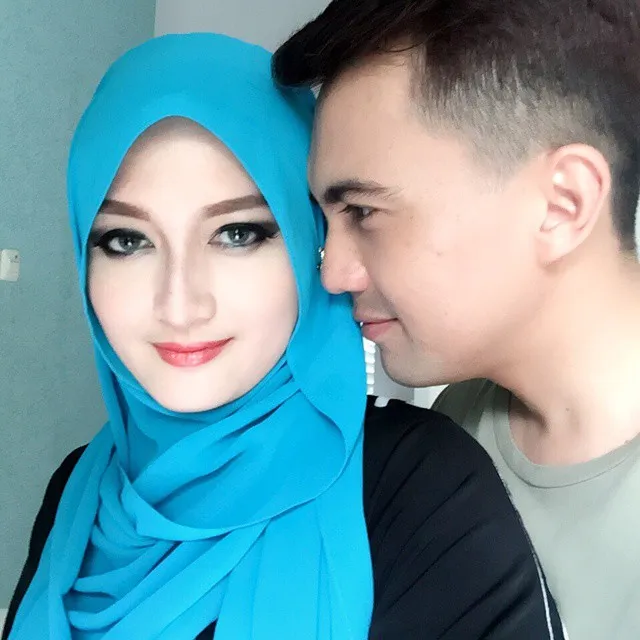 Sahrul Gunawan dan istri sempat dikabarkan pisah ranjang © Instagram/sahrulgunawan