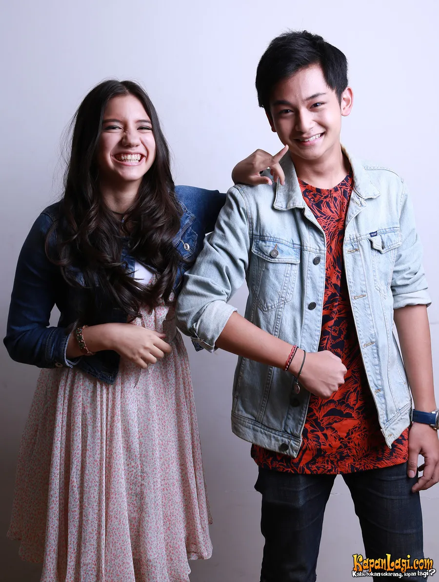Randy Martin dan Cassandra Sheryl Lee sama-sama suka membaca ©KapanLagi.com®/Agus Apriyanto