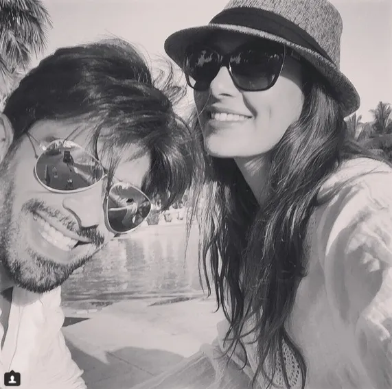 Bipasha dan Karan tak undang John Abraham ©instagram/bipashabasu