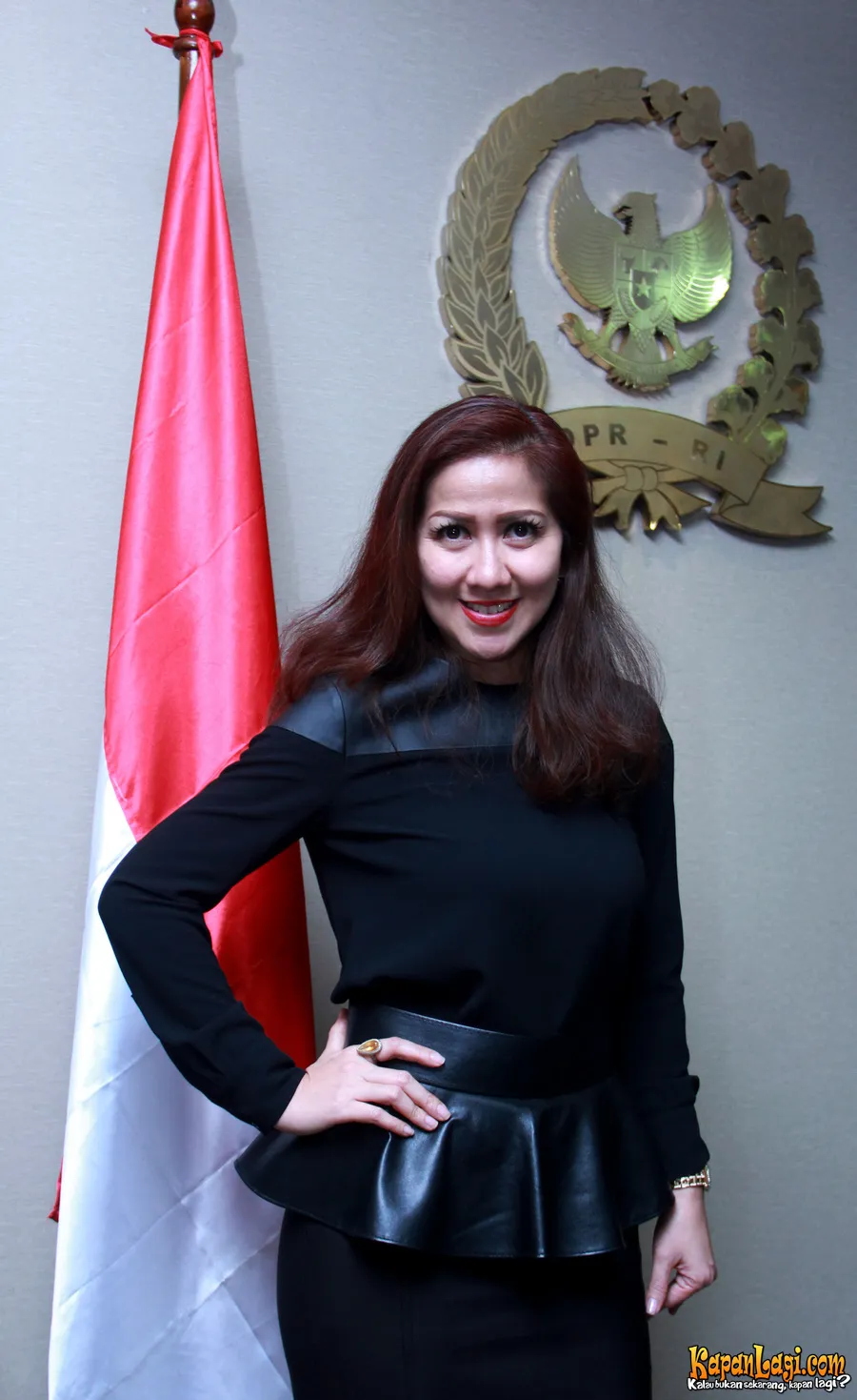 Venna akan tetap sungkem dan nyuwun ngapuro pada sang ibu yang non-muslim / KapanLagi4 - Akrom Sukarya
