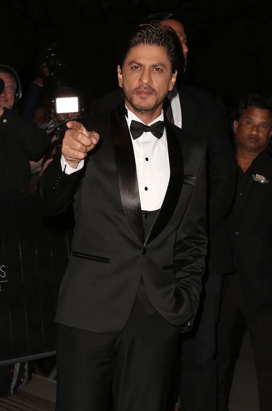 Jangan ditiru lho kebiasaan nakal Shah Rukh Khan kecil ini © splashnews.com