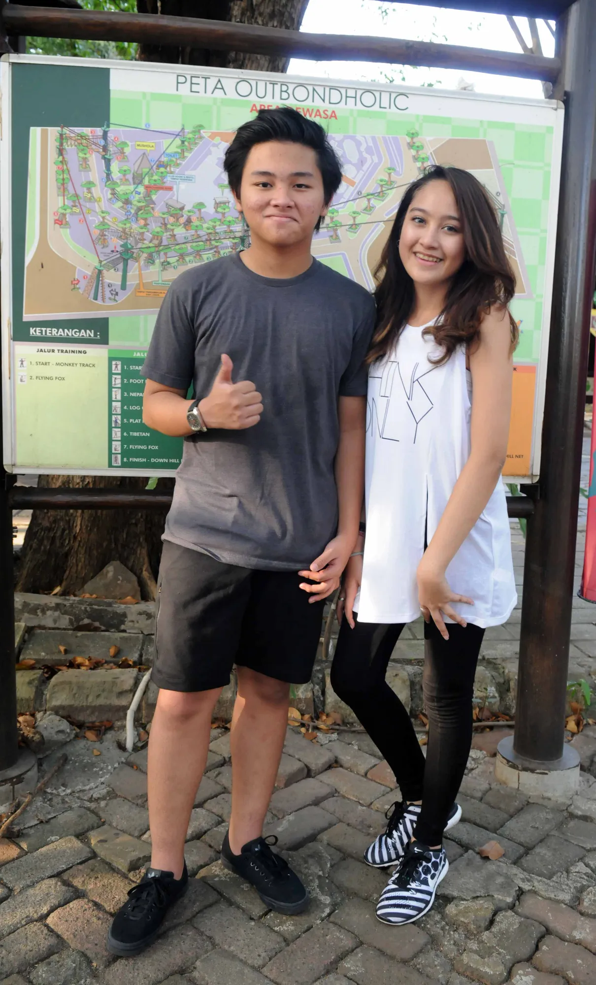 Aldi CJR &amp; Salsha Elovii Cari Tantangan Baru di Area