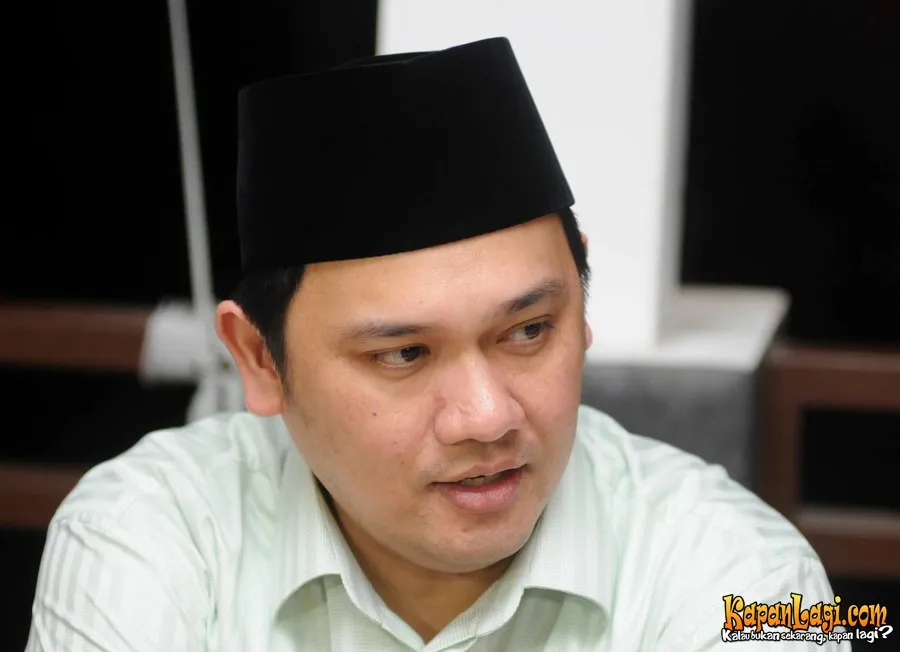 Farhat bersikukuh polisikan balik Dhani / KapanLagi® - Bayu Herdianto