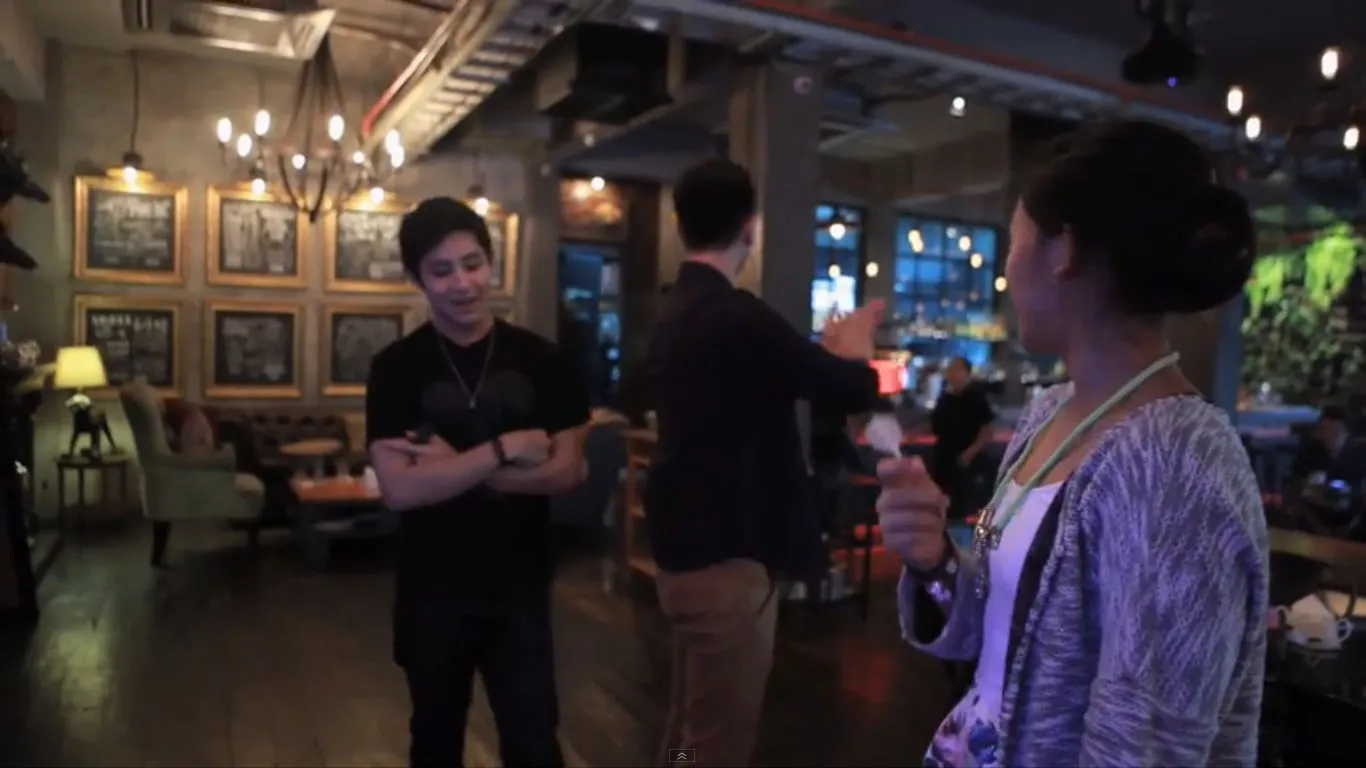 Ganteng, macho, dan selalu menarik perhatian, Dhea Seto suka Verrell atau Rassya ya? ©KapanLagi.com/YouTube