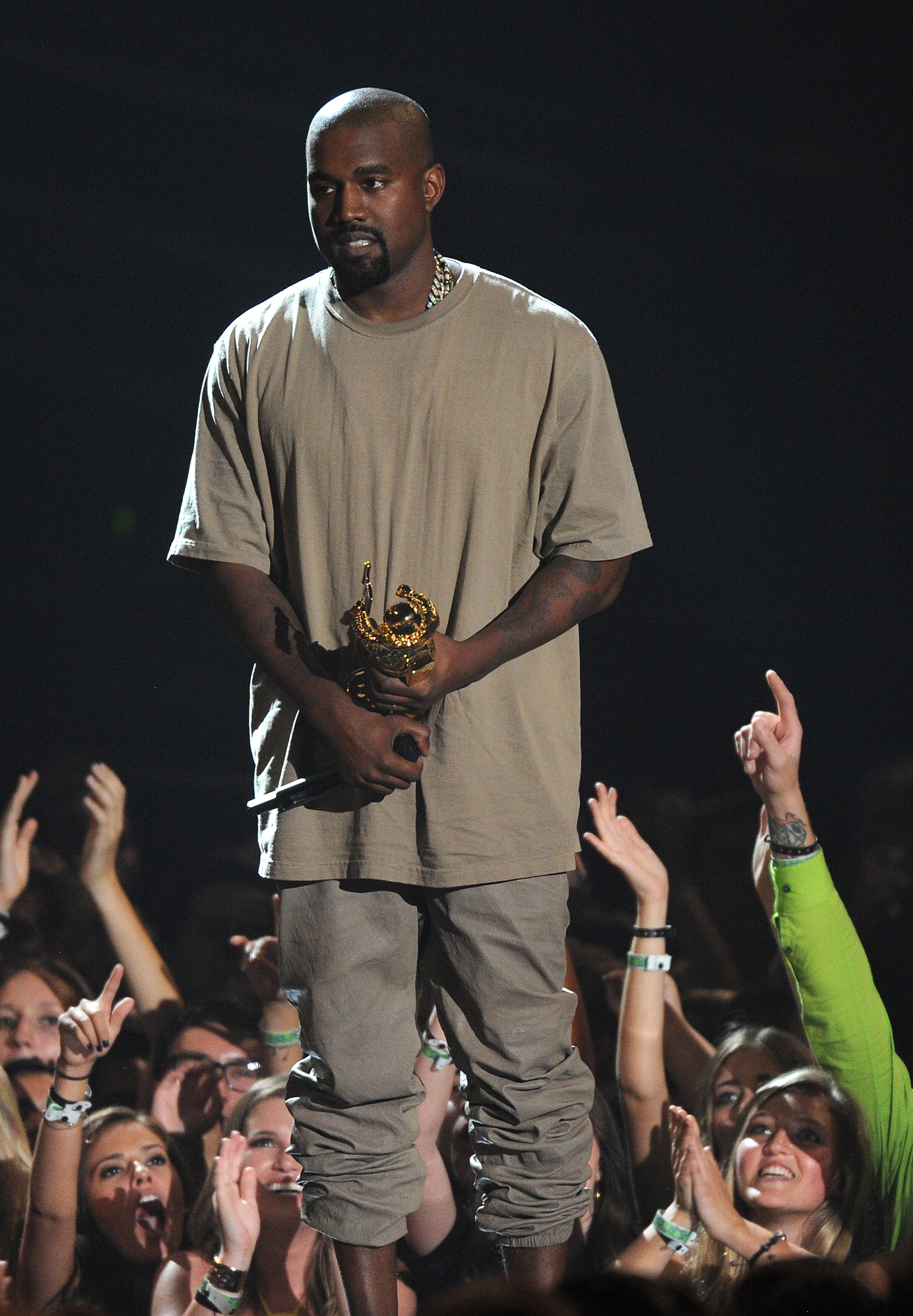 Kanye West di ajang MTV Video Music Awards 2015 ©splashnews.com