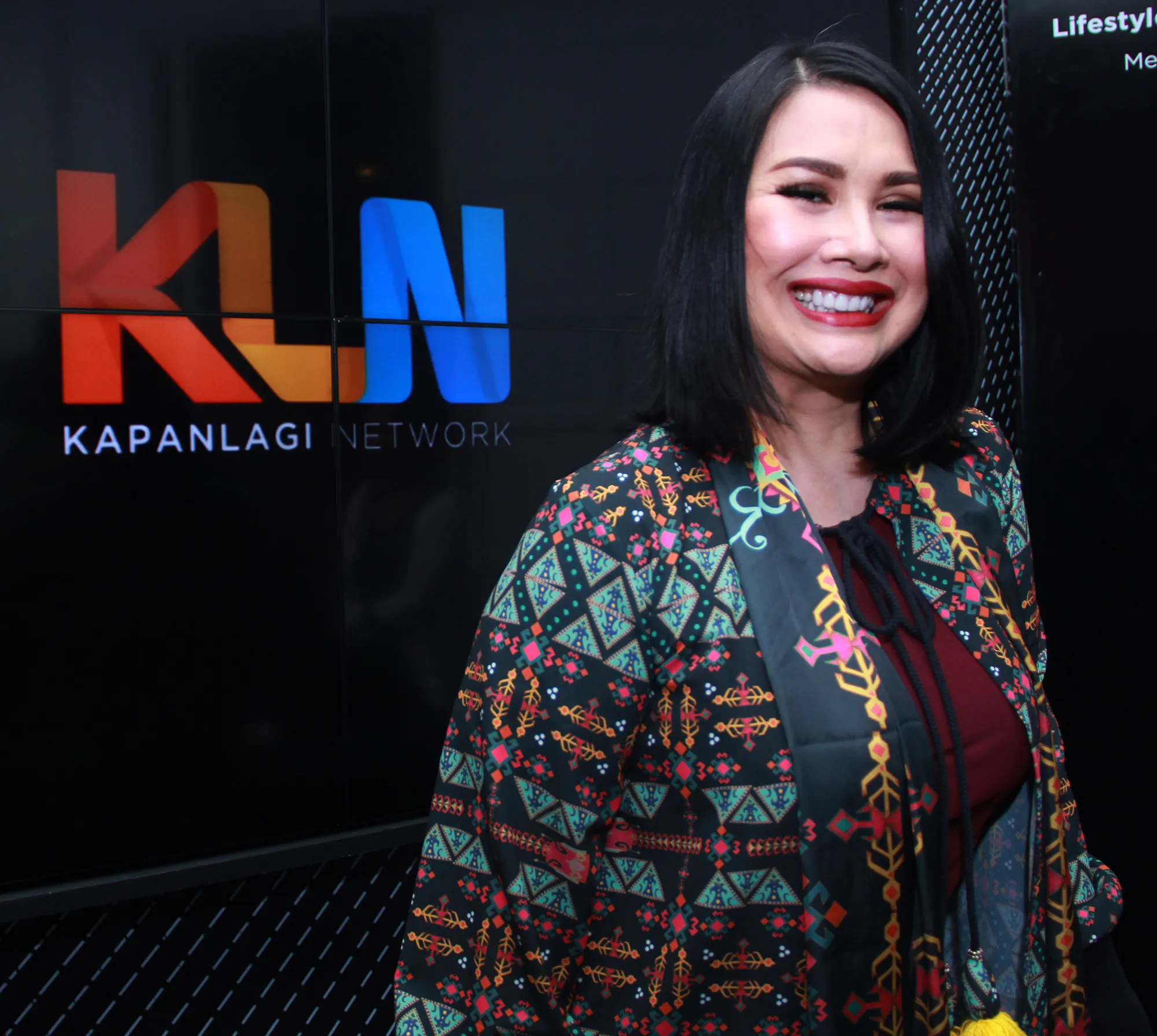 Titi DJ lebih suka logo KapanLagi.com® sekarang © KapanLagi.com/Muhammad Akrom Sukarya