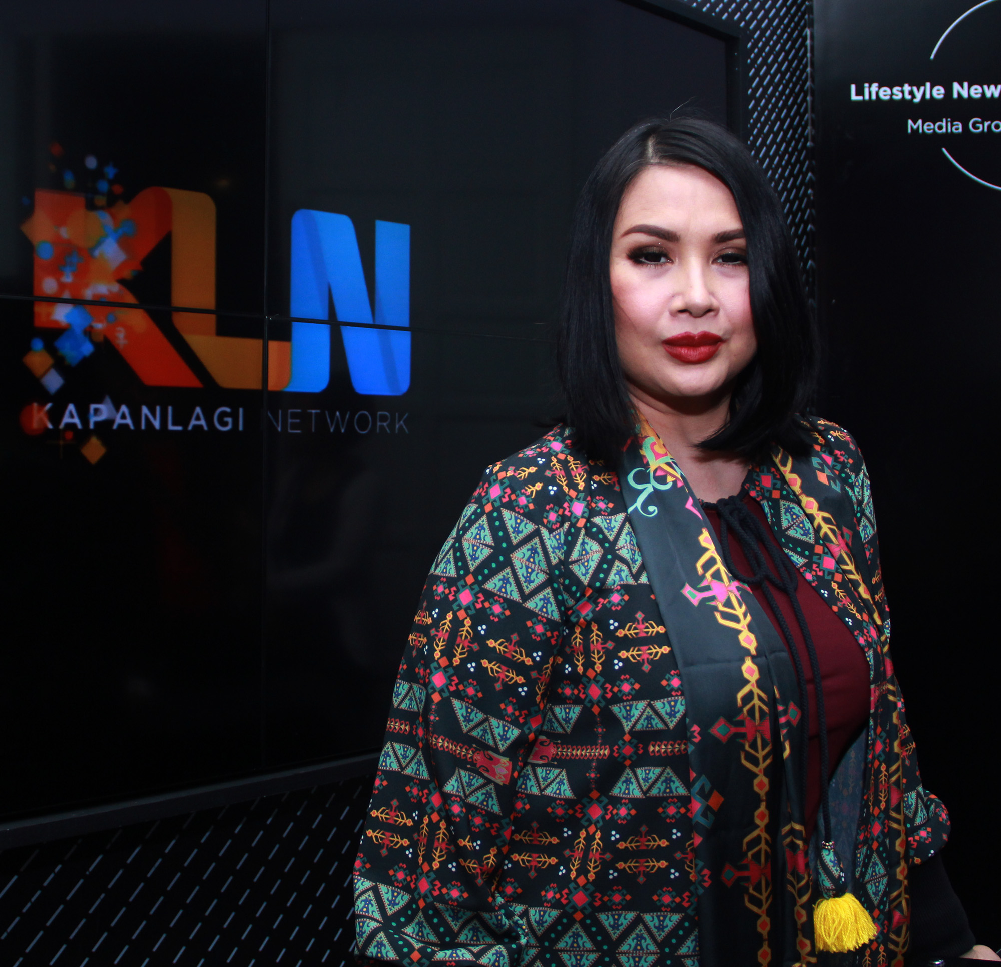 Titi DJ Siap Catwalk Di Batik Fashion Week Show Ivan Gunawan