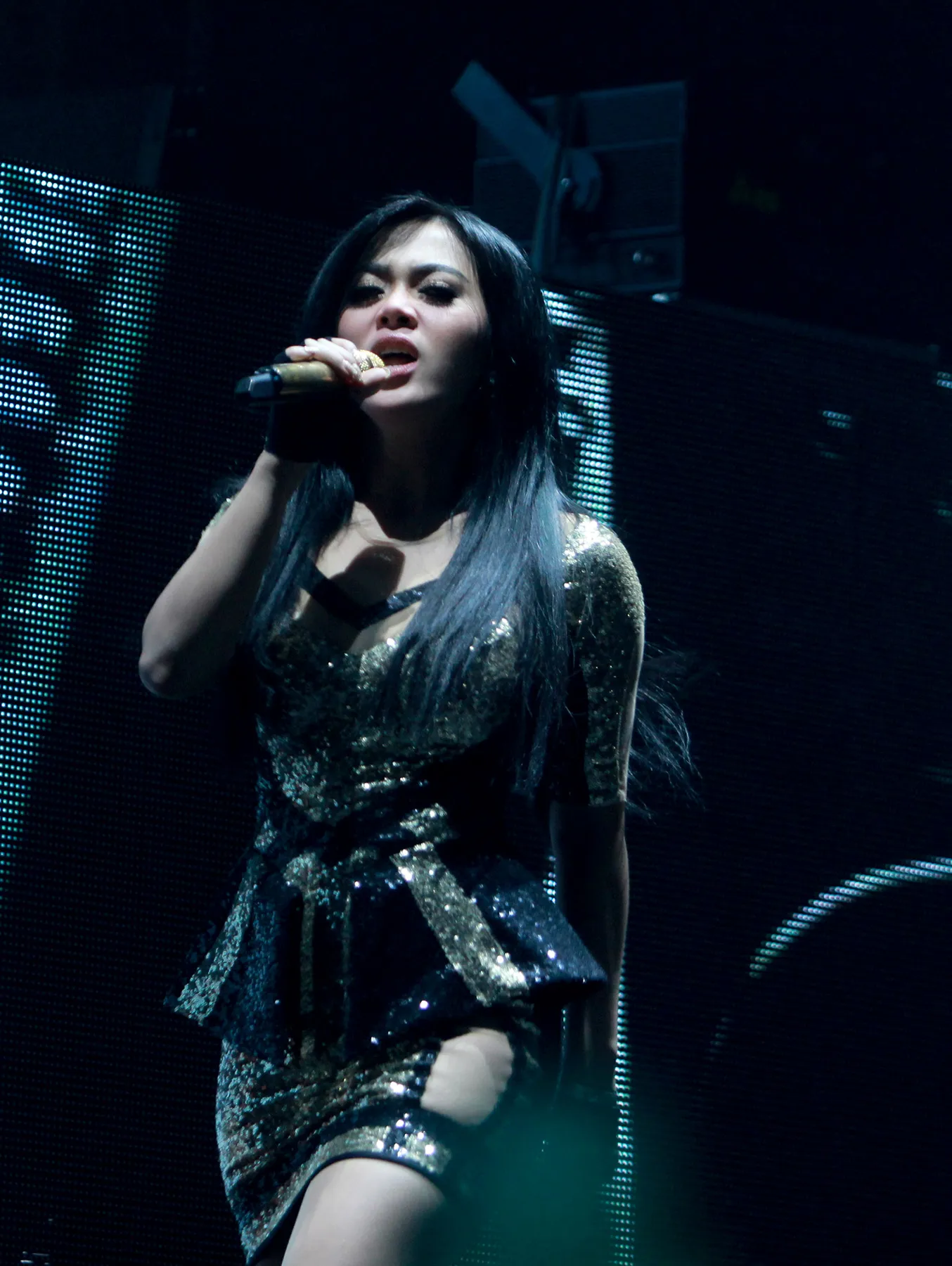 Syahrini bocorkan teaser lagu terbarunya © KapanLagi.com®/Muhammad Akrom Sukarya